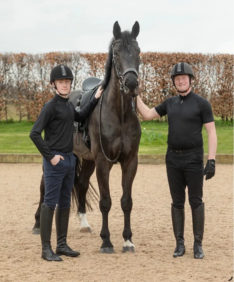RHINEGOLD MENS ESSENTIAL BREECHES BLACK 32-1