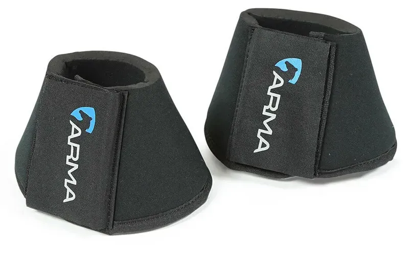 Arma Neoprene Over Reach Boots in Black